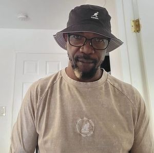 Meet your Posher, Jay